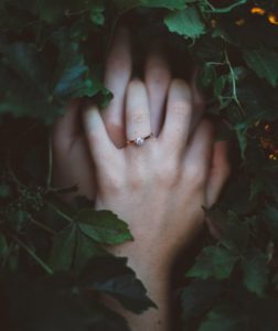 Momentum hands